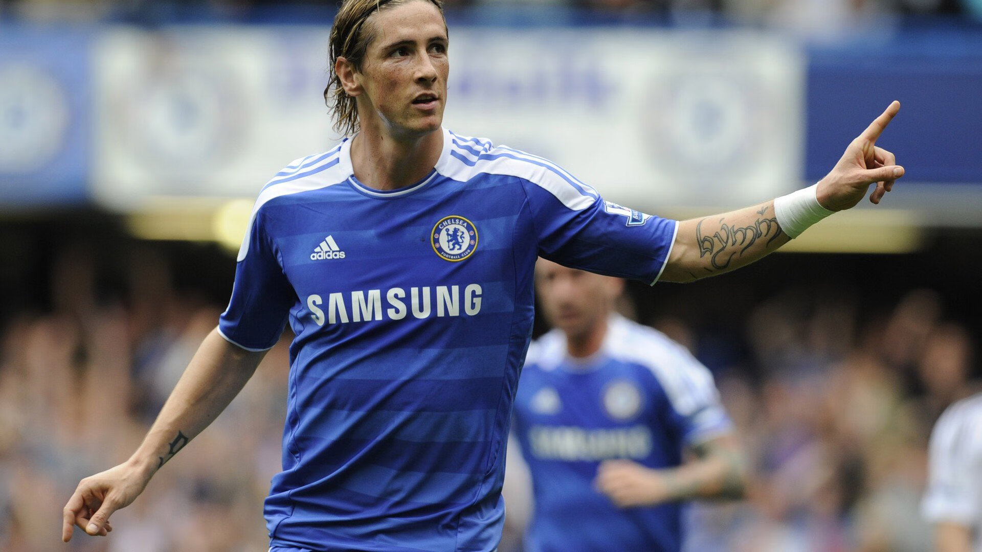 “法甲激烈竞争，冠军争夺愈发激烈”，法甲冠军2021